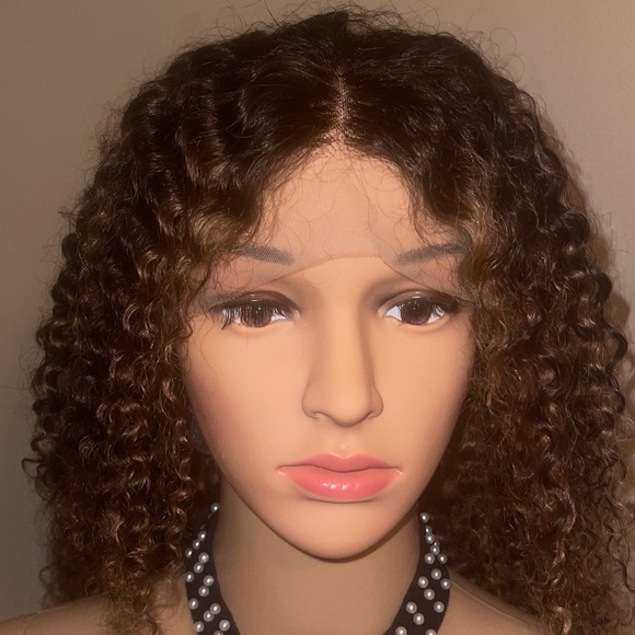 Brand : Remy Deep curly wave Size : MColor : back and Brown
